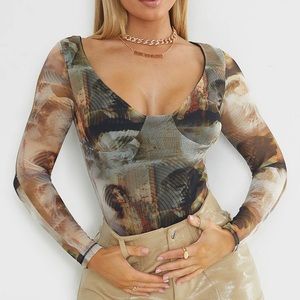 NWT PrettyLittleThing Renaissance Mesh Bodysuit - US 4